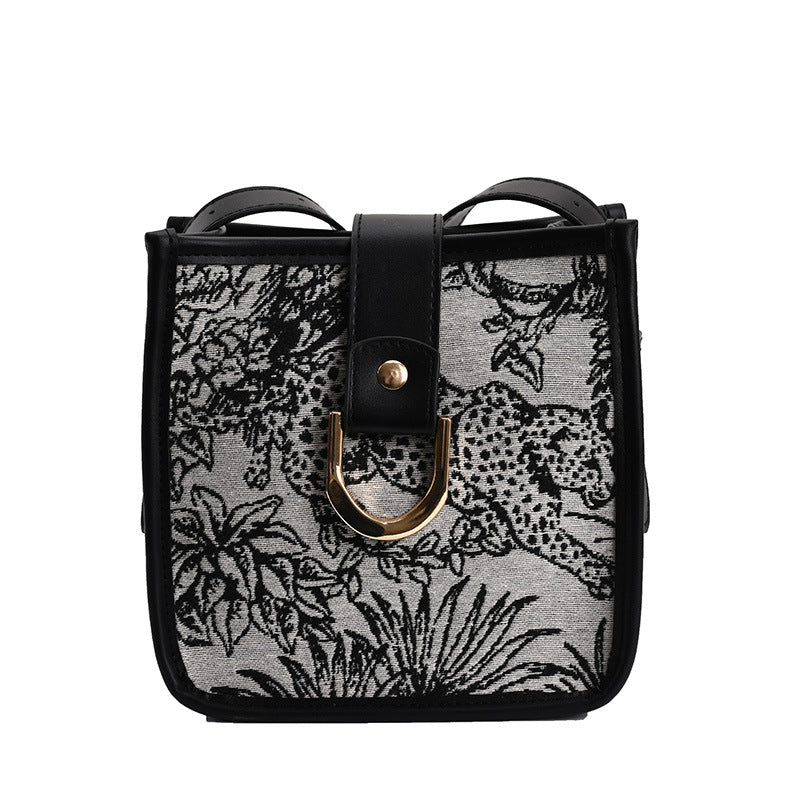 Graffiti Bucket Retro Bag