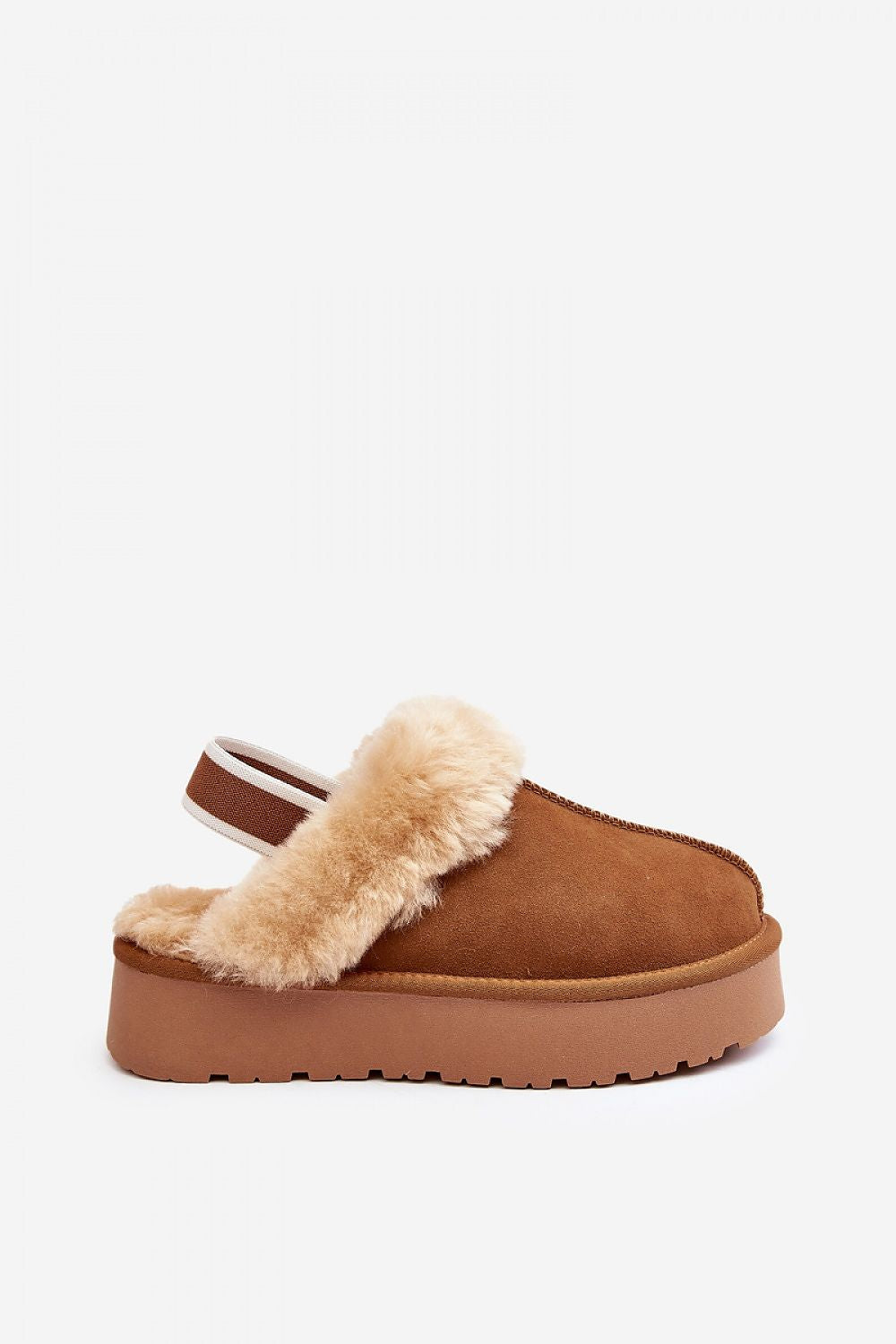  Slippers model 188659 Step in style 