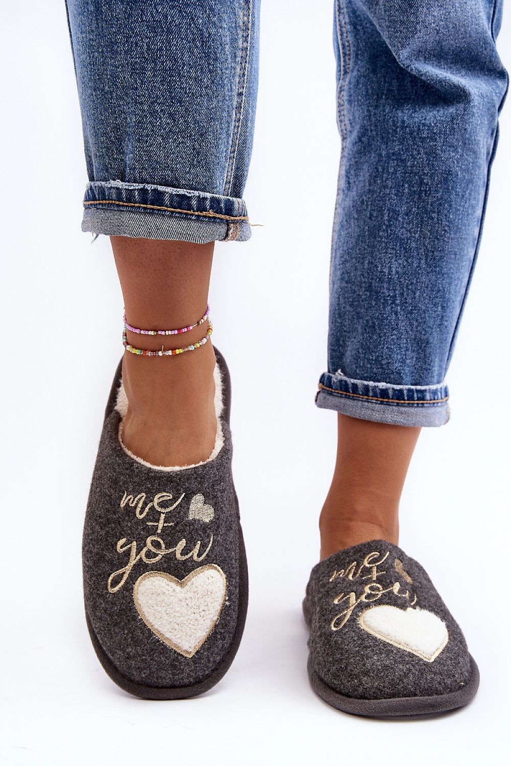  Slippers model 189105 Step in style 