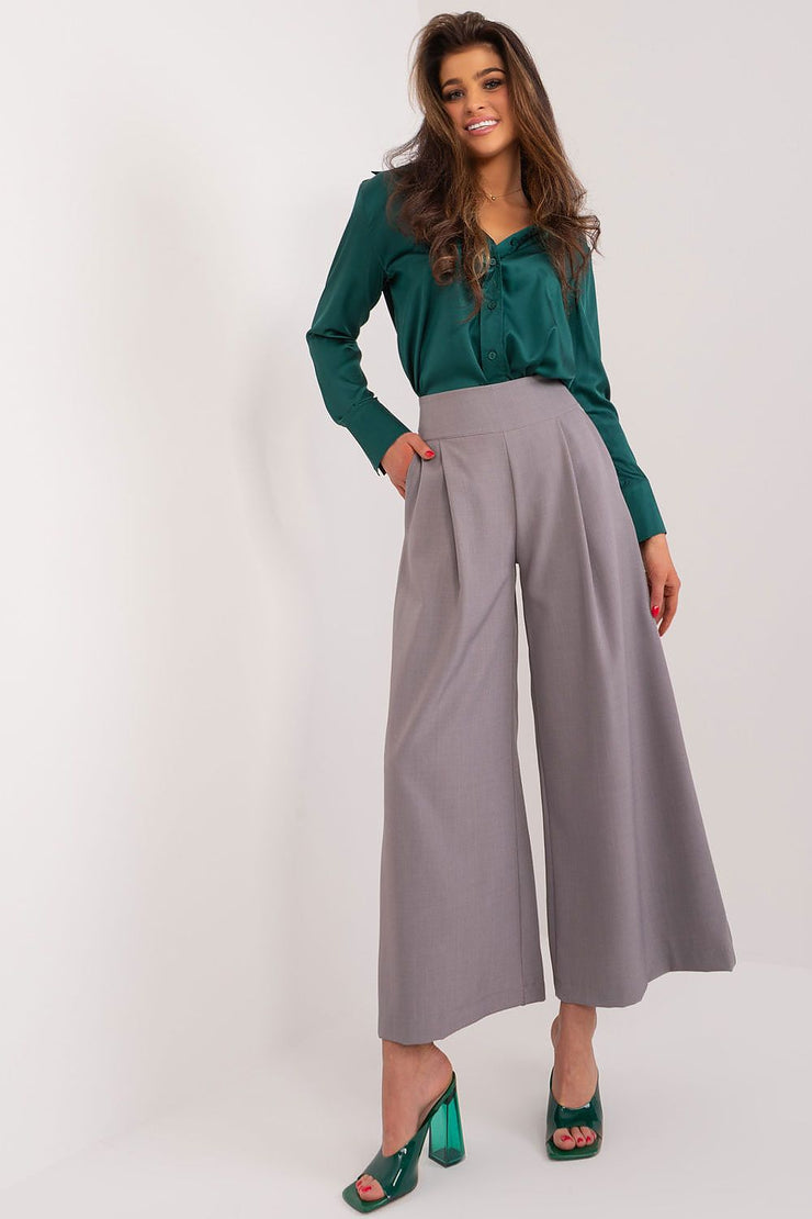  Women trousers model 192506 Italy Moda 