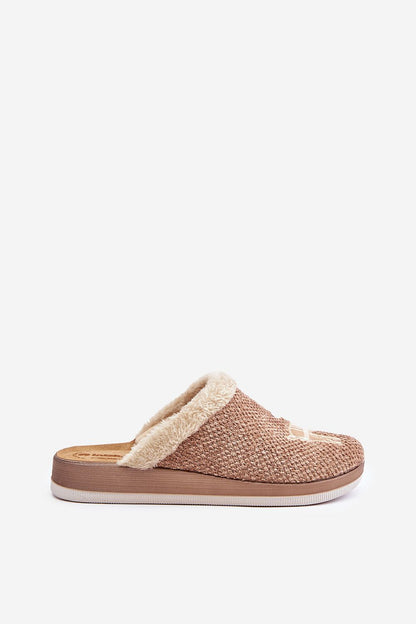  Slippers model 202663 Step in style 