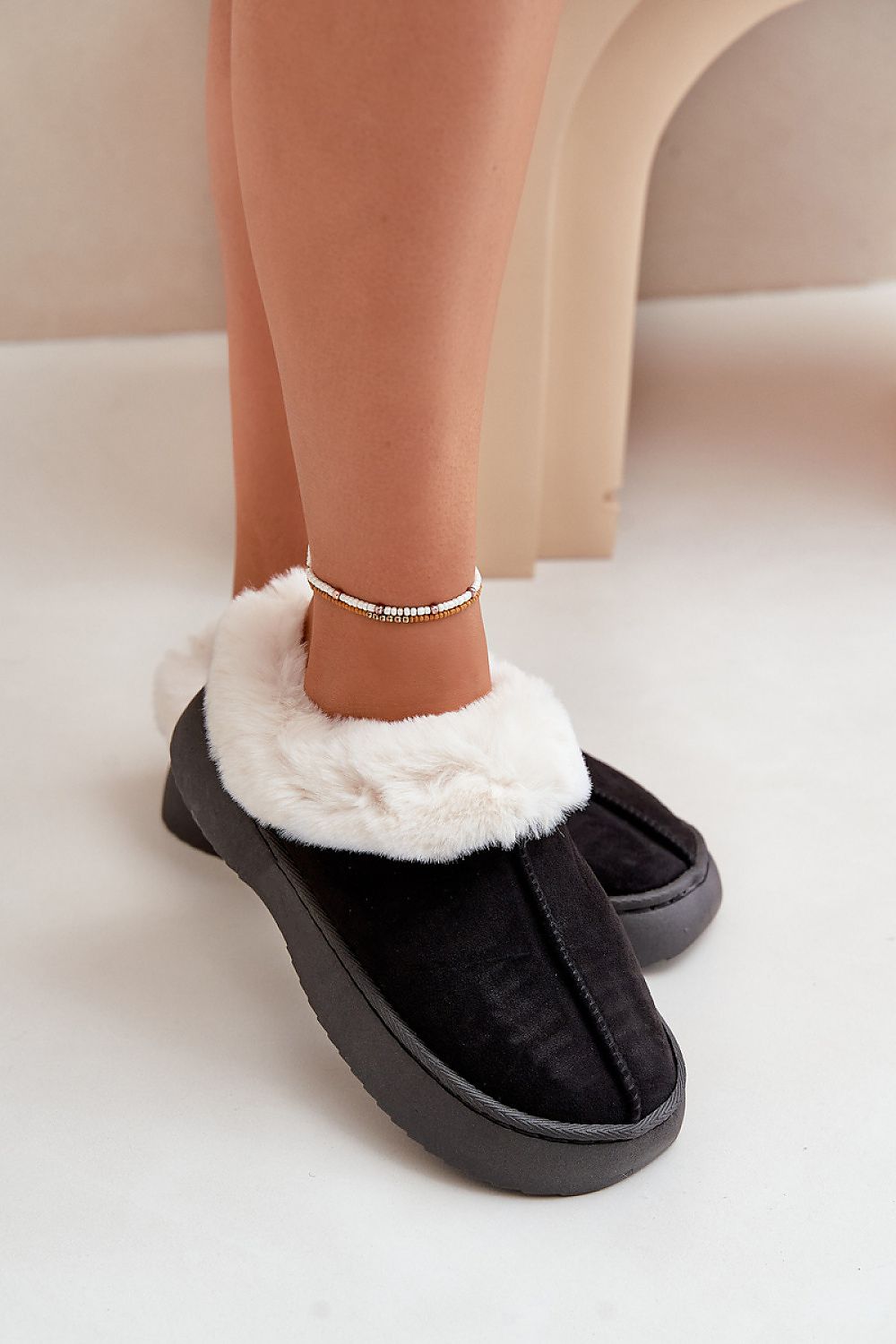  Slippers model 203617 Step in style 