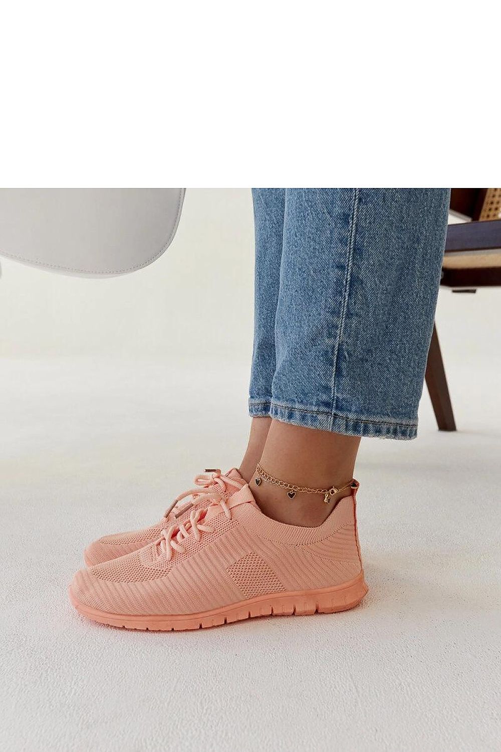  Sport Shoes model 207530 Solea 