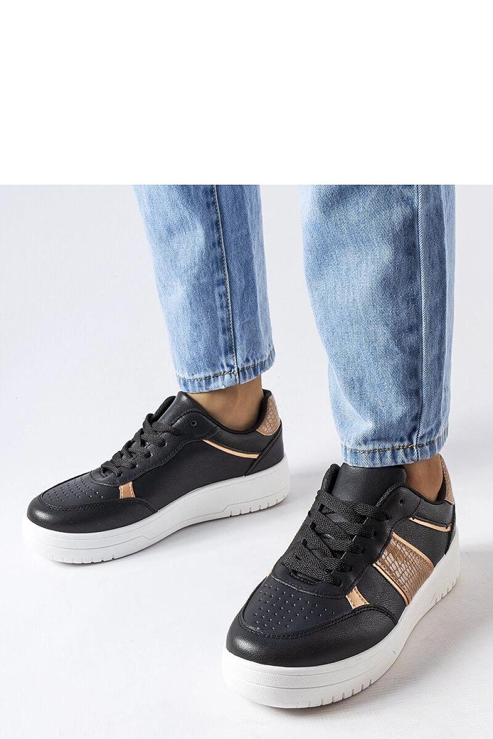  Sport Shoes model 207745 Solea 