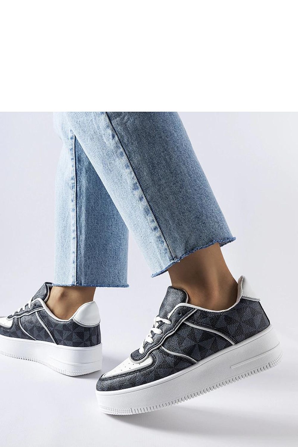  Sport Shoes model 207751 Solea 