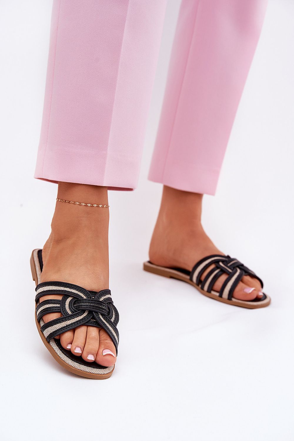  Flip-flops model 210775 Step in style 