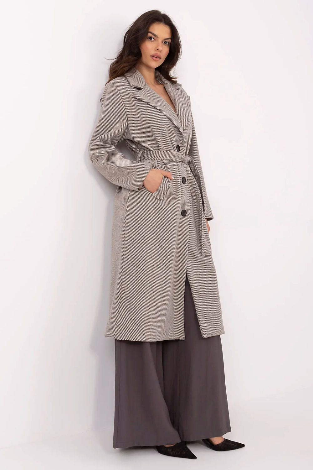  Coat model 211304 Italy Moda 