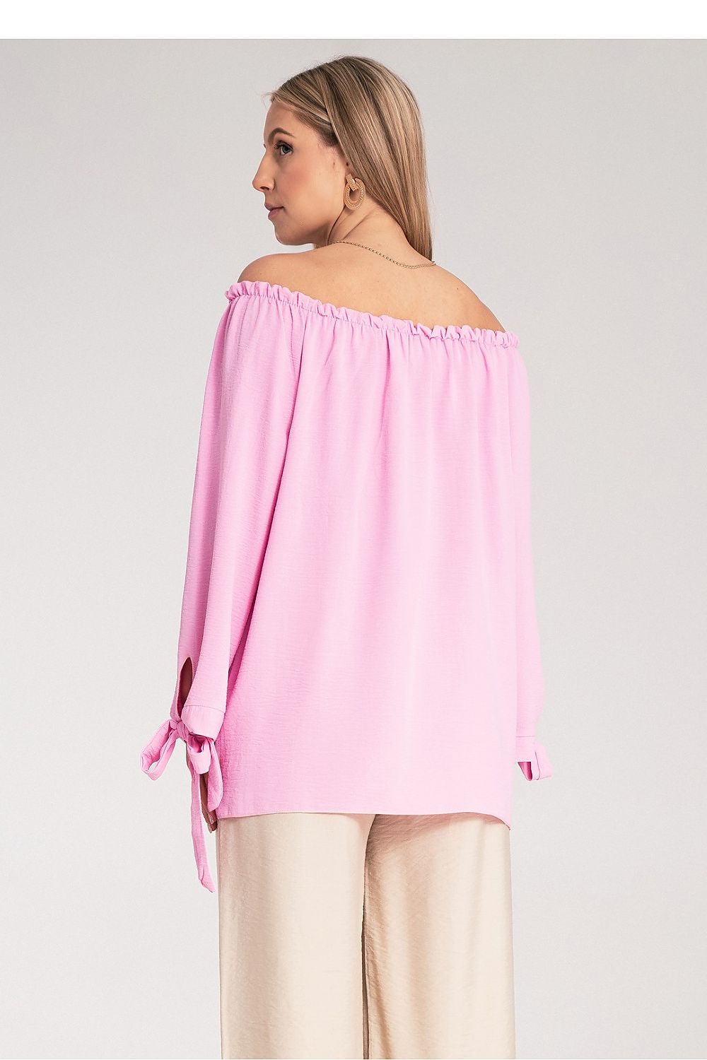  Blouse model 214897 Figl 