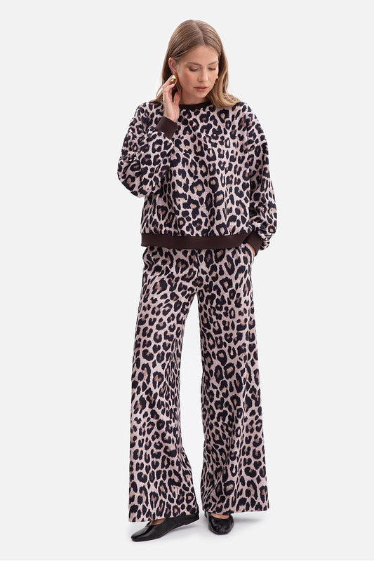 Women trousers model 218655 BeWear 