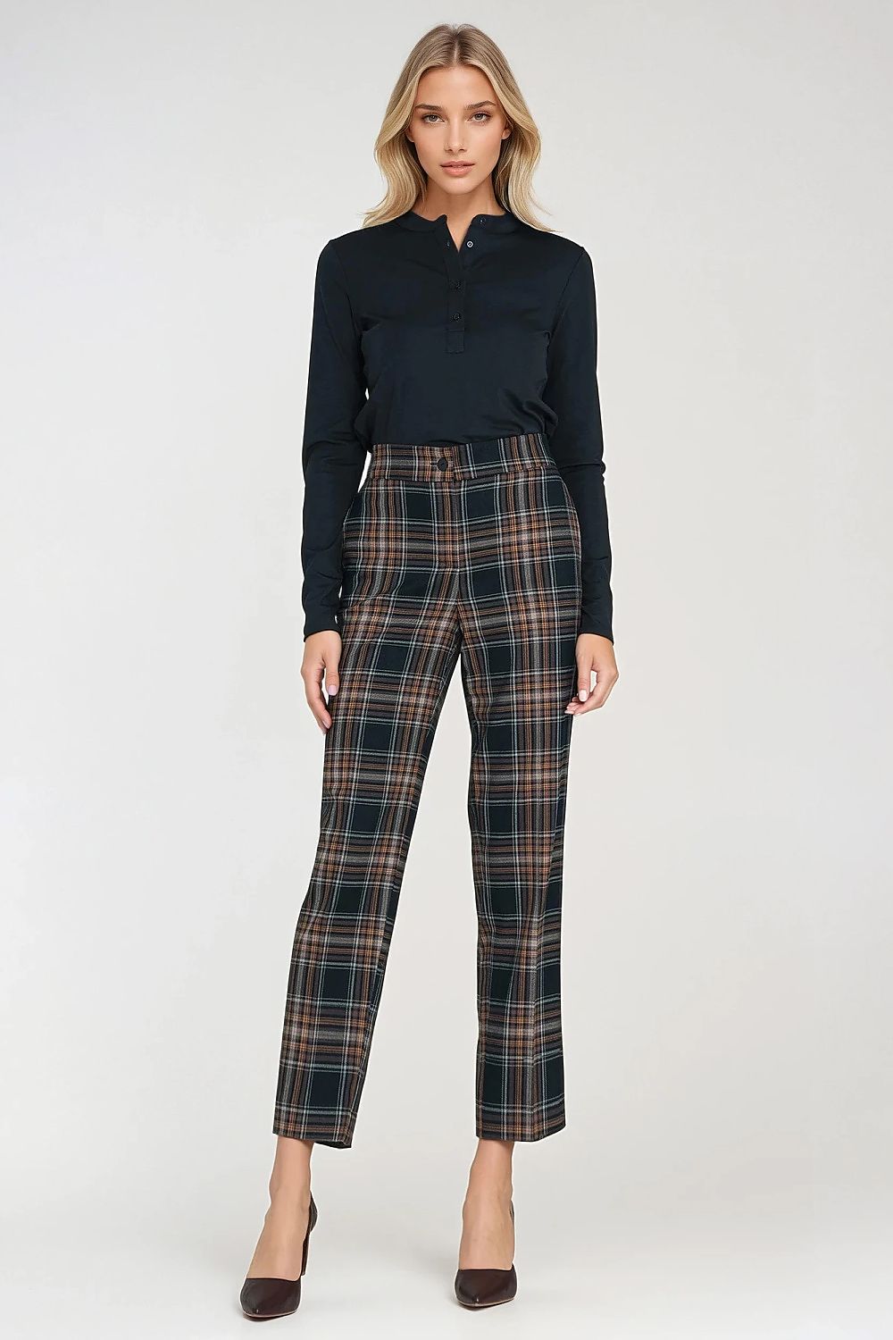  Blouse model 218902 Nife 
