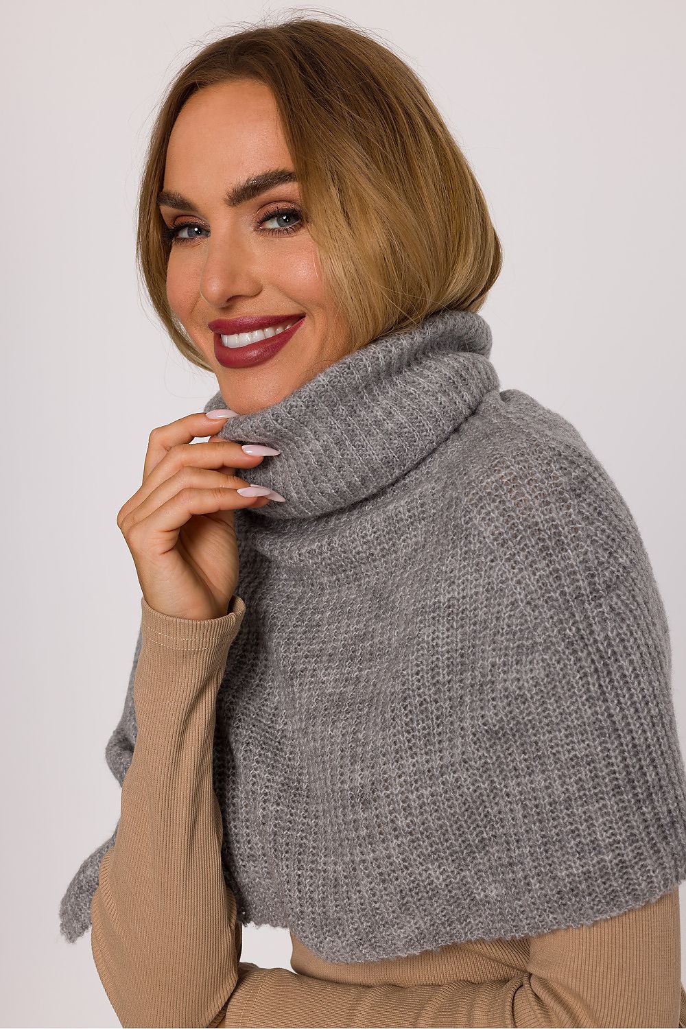  Infinity Scarf model 219558 Moe 