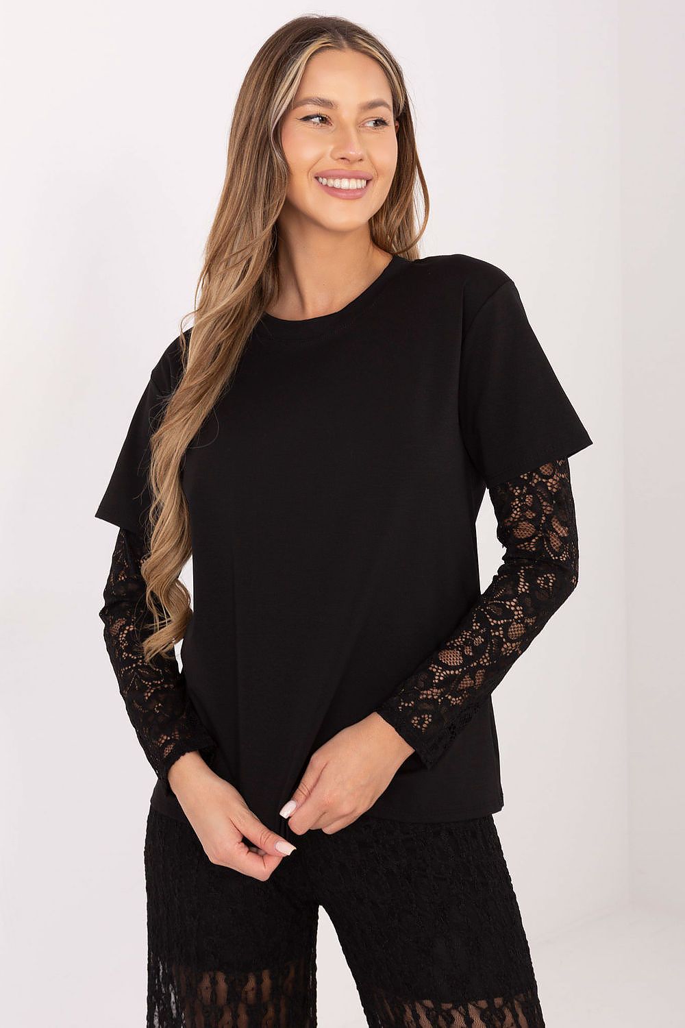  Blouse model 222325 Italy Moda 