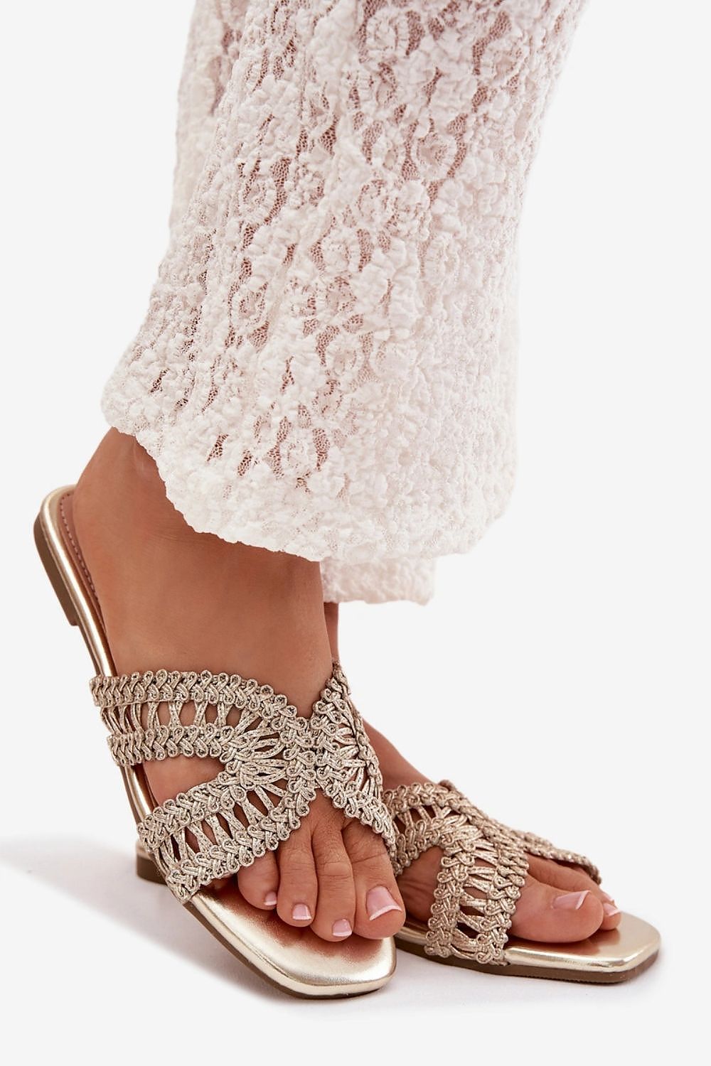  Flip-flops model 226356 Step in style 