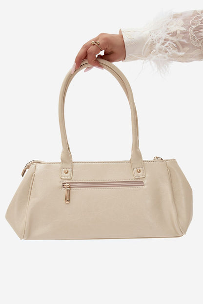  Everyday handbag model 230409 Step in style 