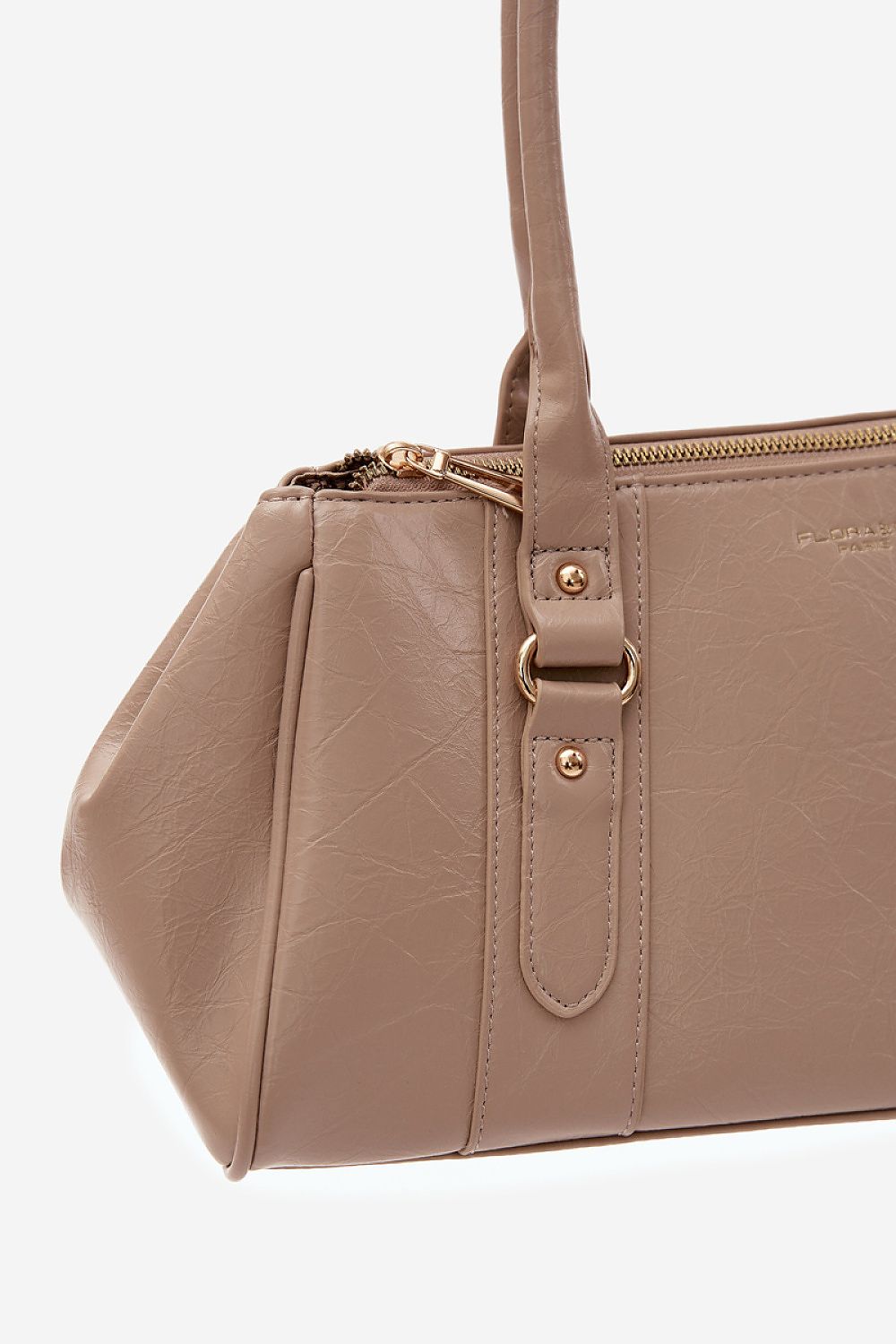  Everyday handbag model 230410 Step in style 