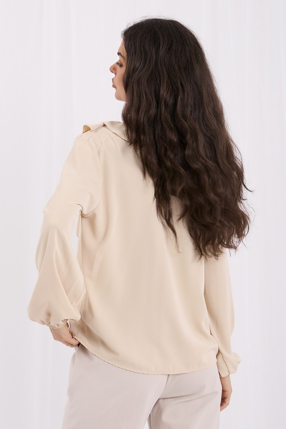  Blouse model 232116 Rue Paris 