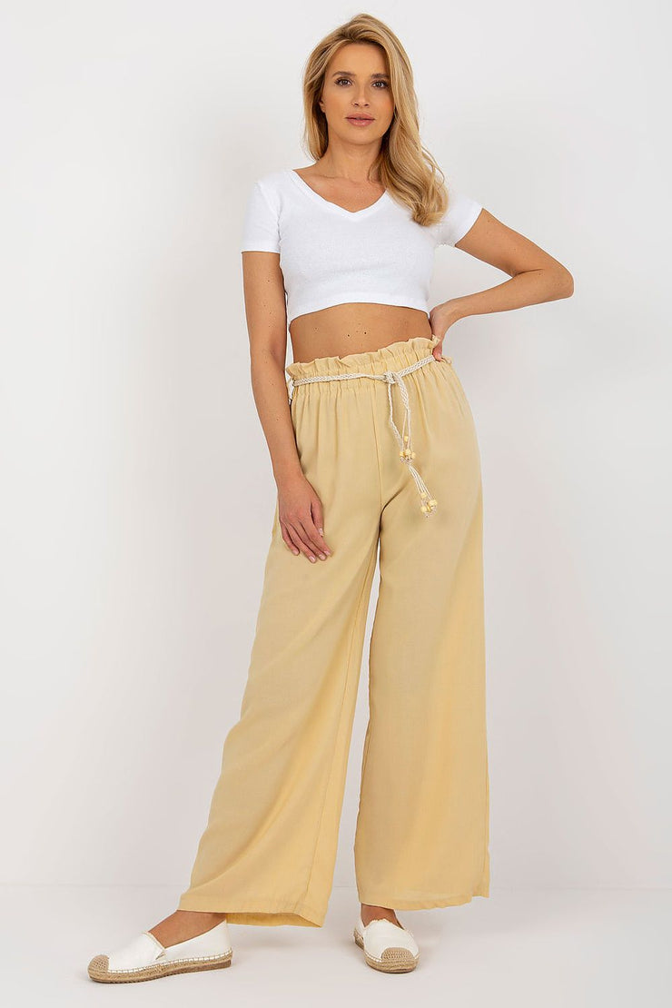  Women trousers model 179159 EM 