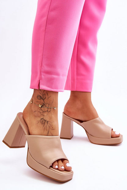  Flip-flops model 181070 Step in style 